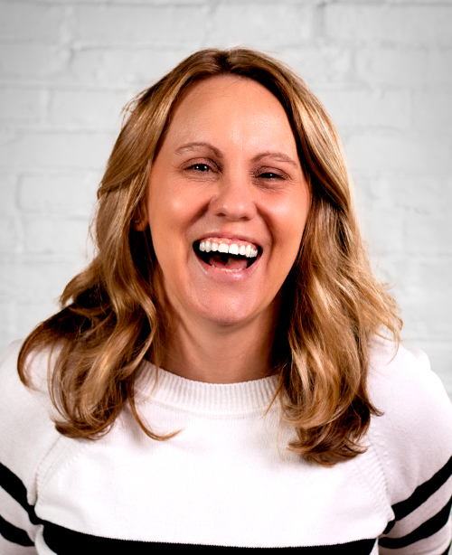 09 Kelly Episode 66: Dealing with Imposter Syndrome as a Leader