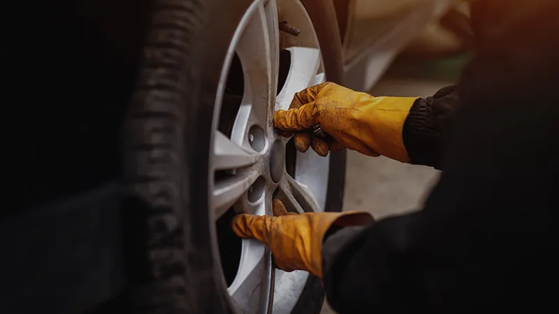 01 KW HC ST K&W Tire: Hankook Ad Campaign