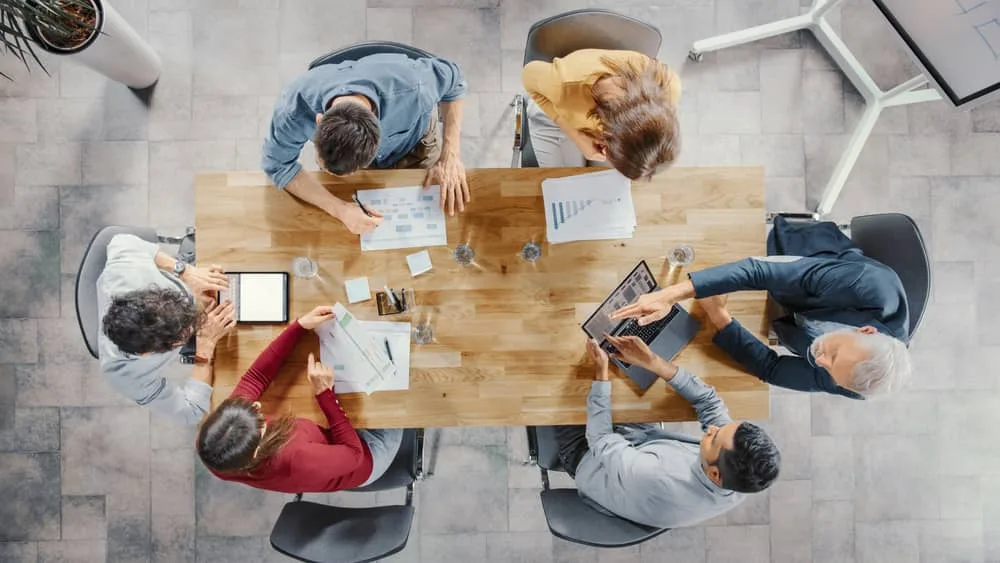 In House Agency Freelancer 4 Marketing In-House vs. Agency vs. Freelancer: Benefits & Drawbacks
