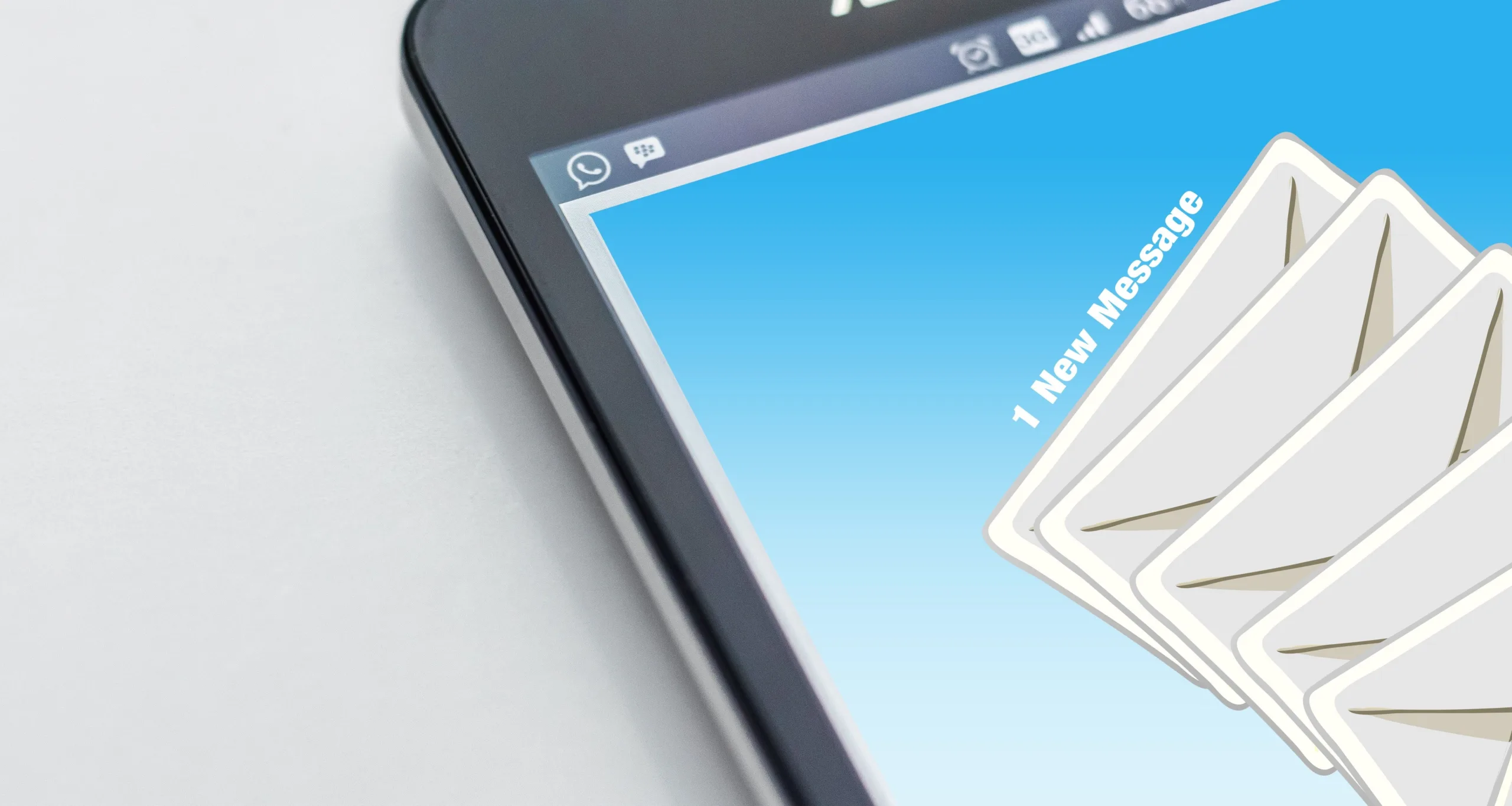 mobile device receives email message