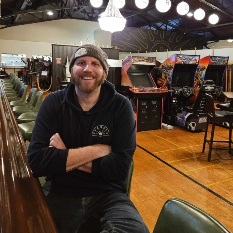 tony S3 E2 | Navigating Social Algorithms & Trends